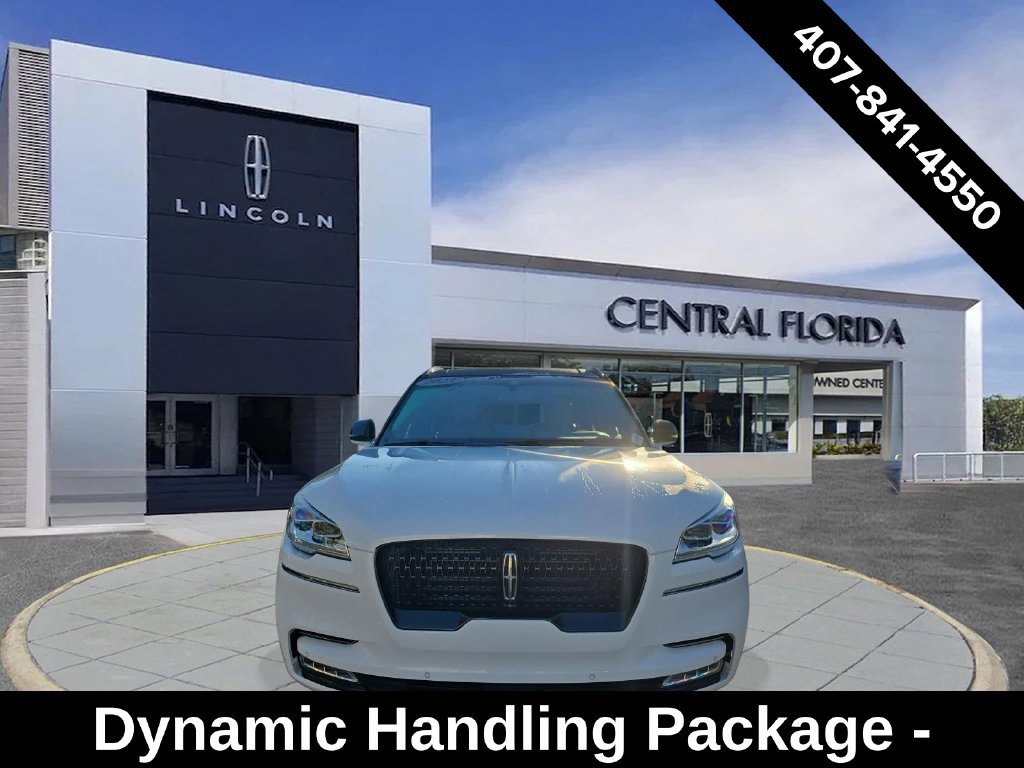 Used 2023 Lincoln Aviator Black Label AWD/4WD image 2