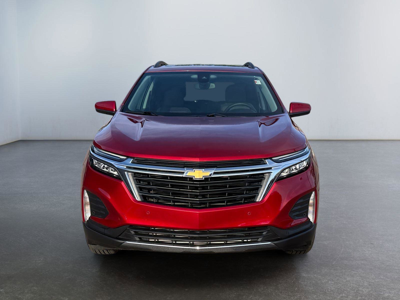 Used 2024 Chevrolet Equinox LT FWD image 8