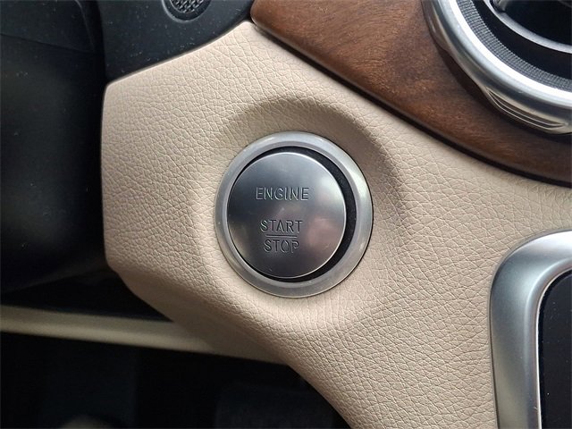 Used 2020 Mercedes-Benz GLA 250 4MATIC image 25