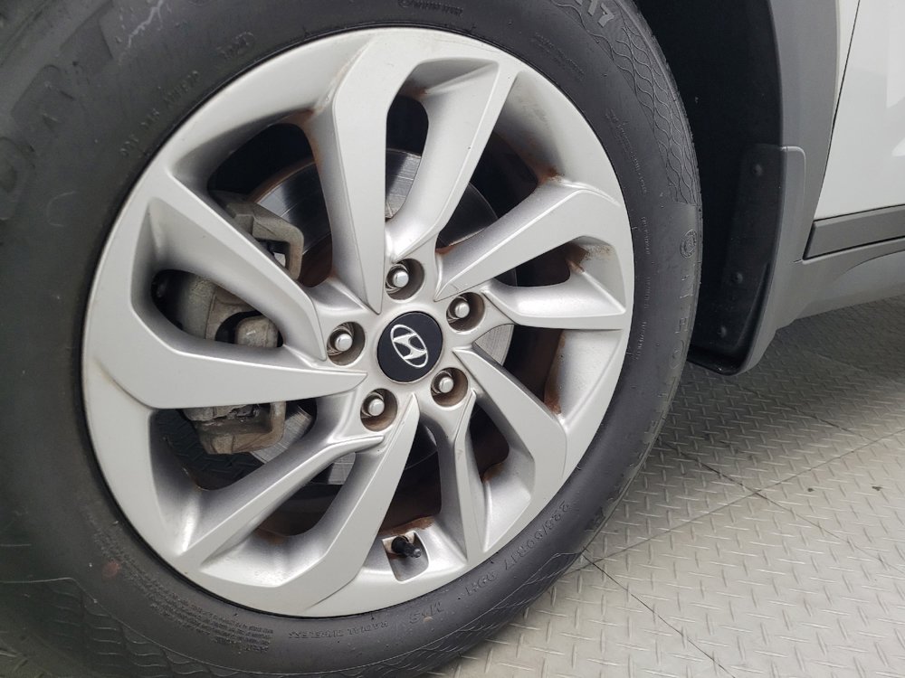 Used 2018 Hyundai Tucson SE image 31