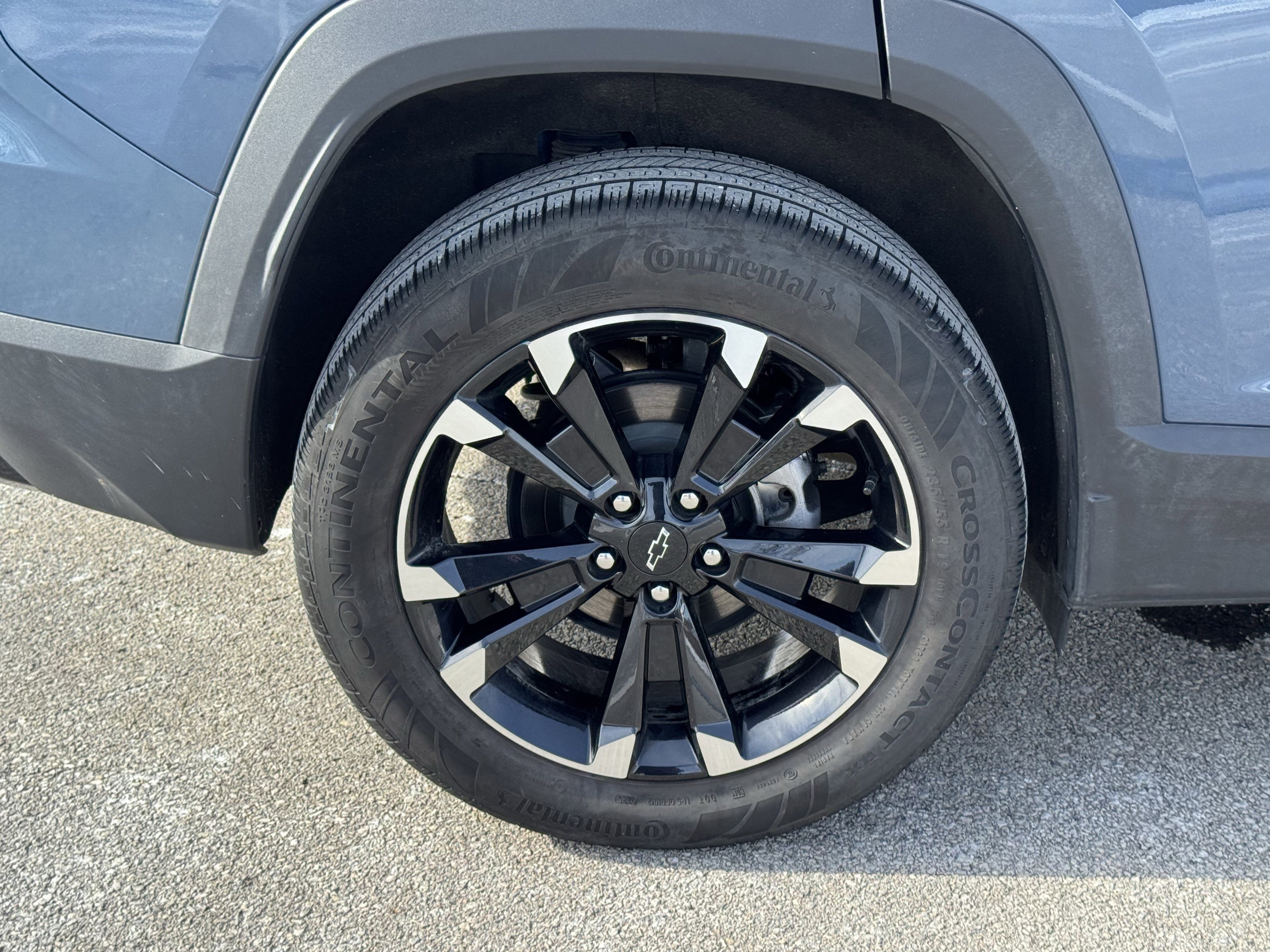 Used 2025 Chevrolet Equinox RS w/ Convenience Package III image 43