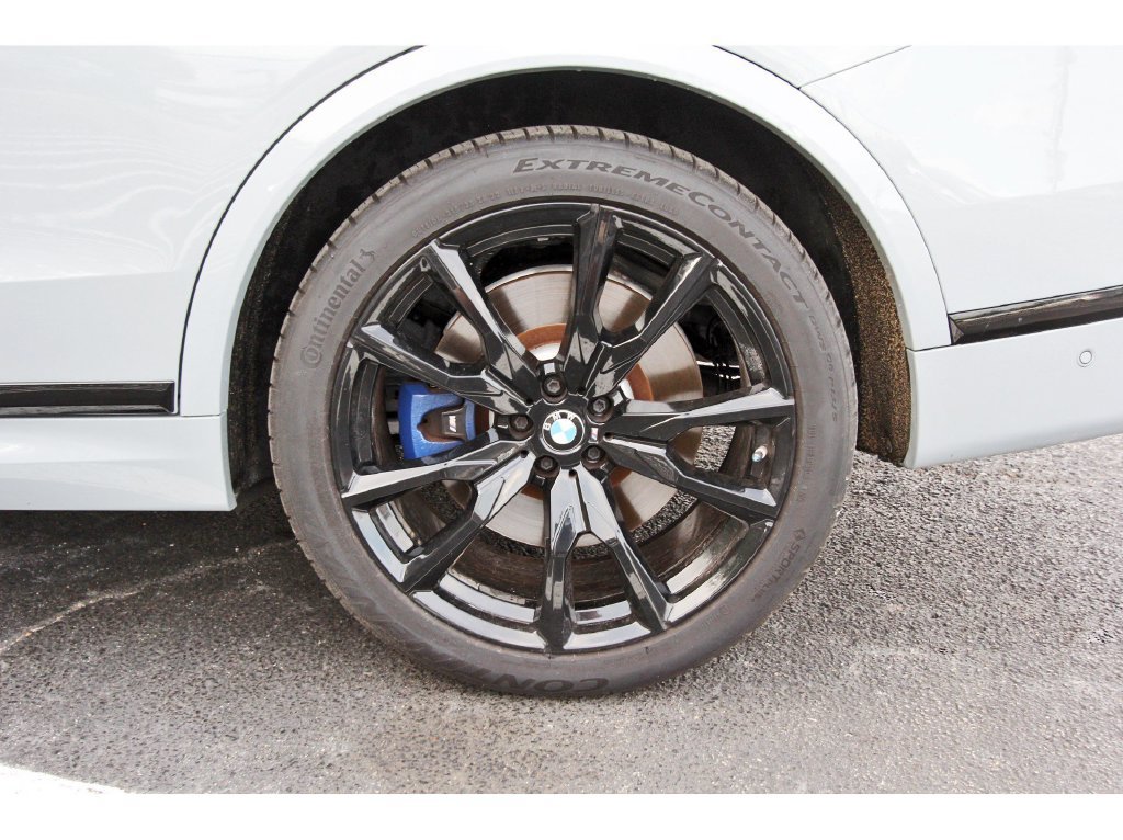 Used 2024 BMW X7 M60i w/ M Sport Professional Package AWD/4WD image 34