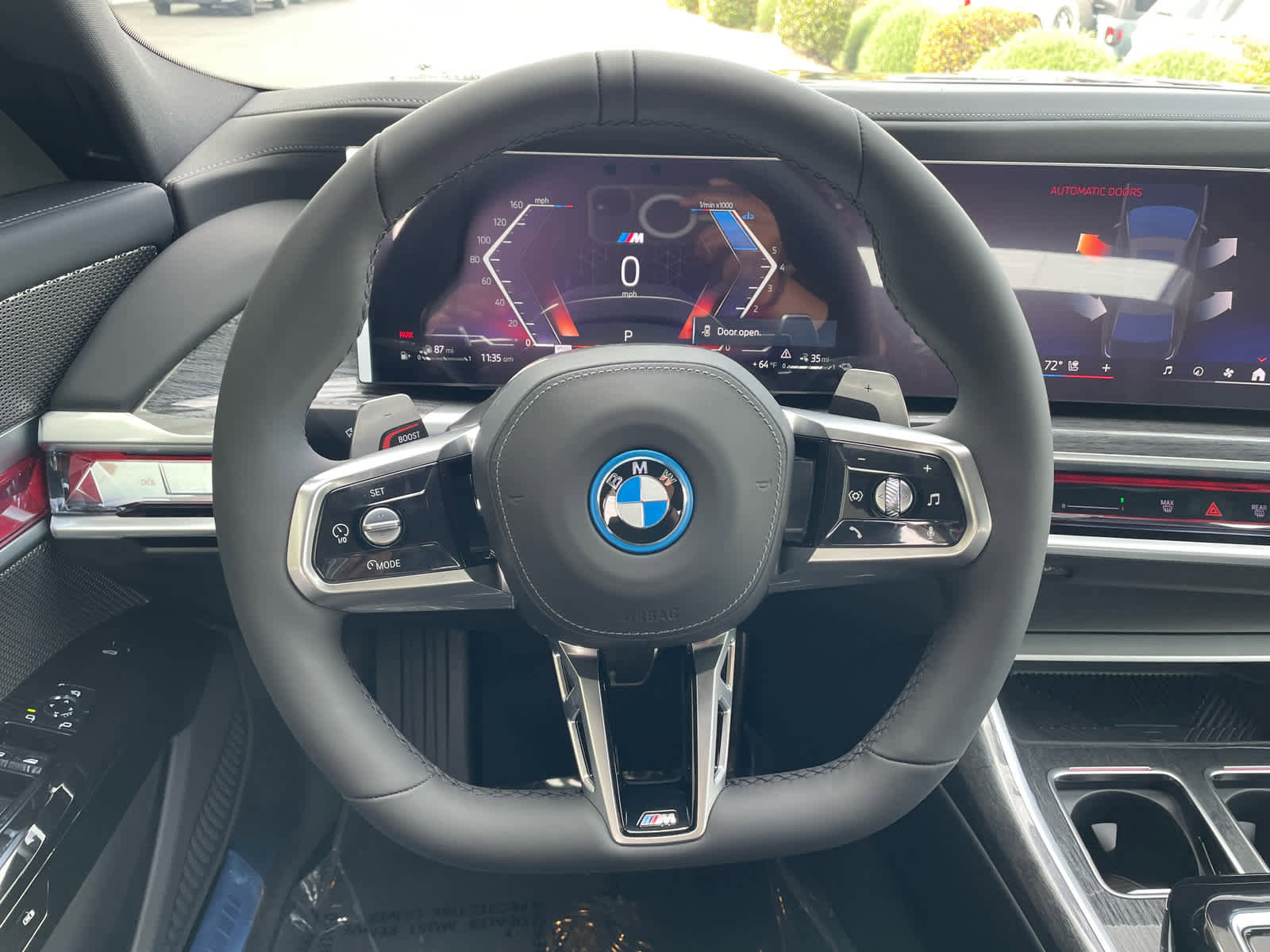 New 2026 BMW 750e xDrive w/ Executive Package image 11