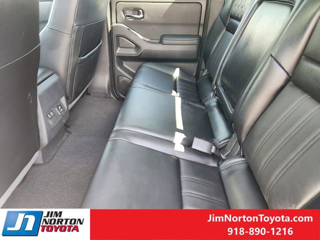 Used 2025 Nissan Frontier SL AWD/4WD image 29