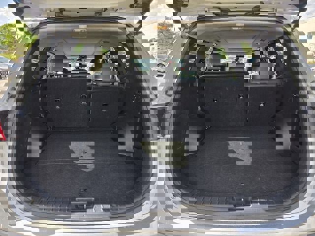 Used 2023 Hyundai Santa Fe Limited image 33