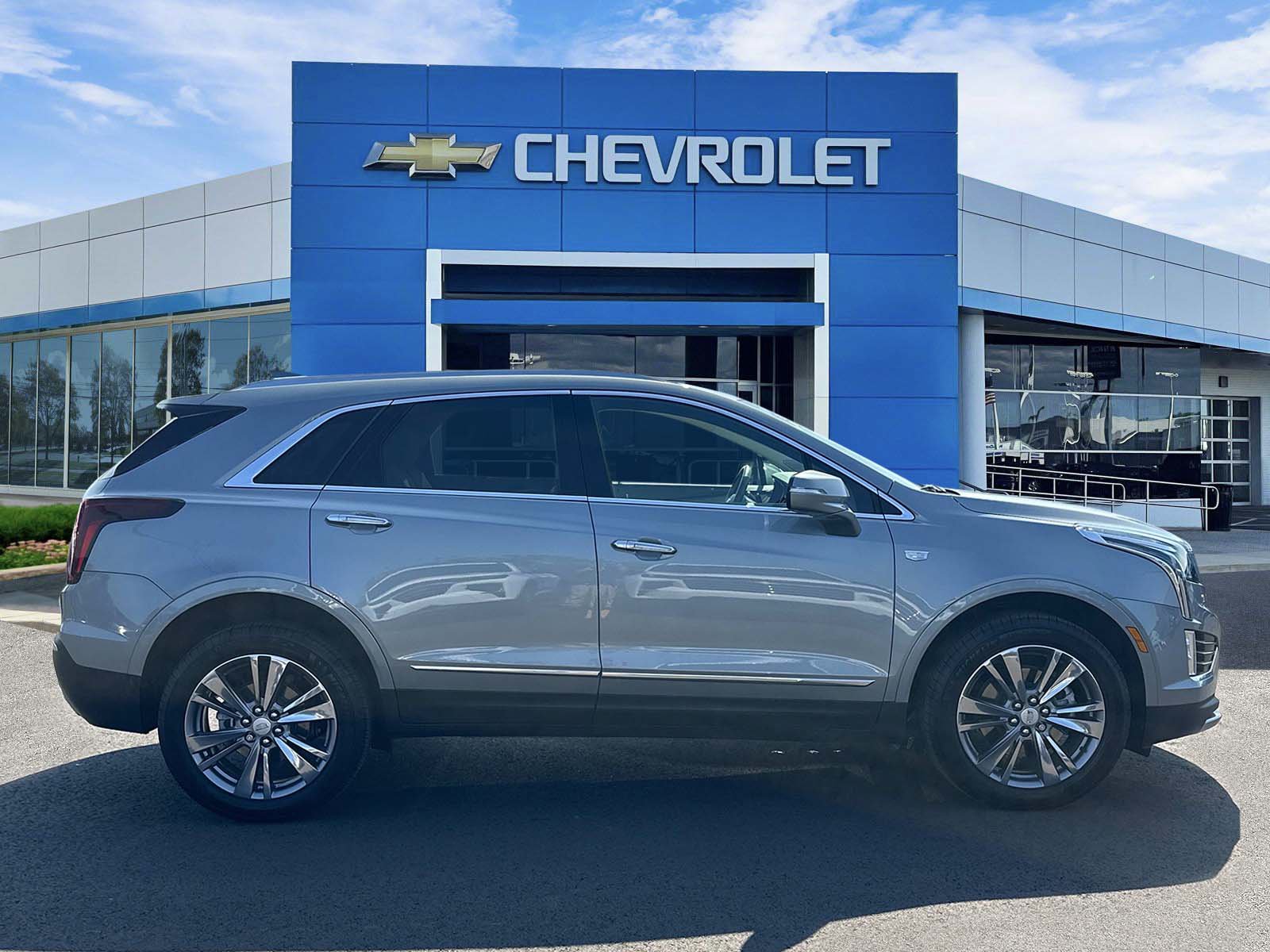 Certified 2024 Cadillac XT5 Premium Luxury AWD/4WD image 5