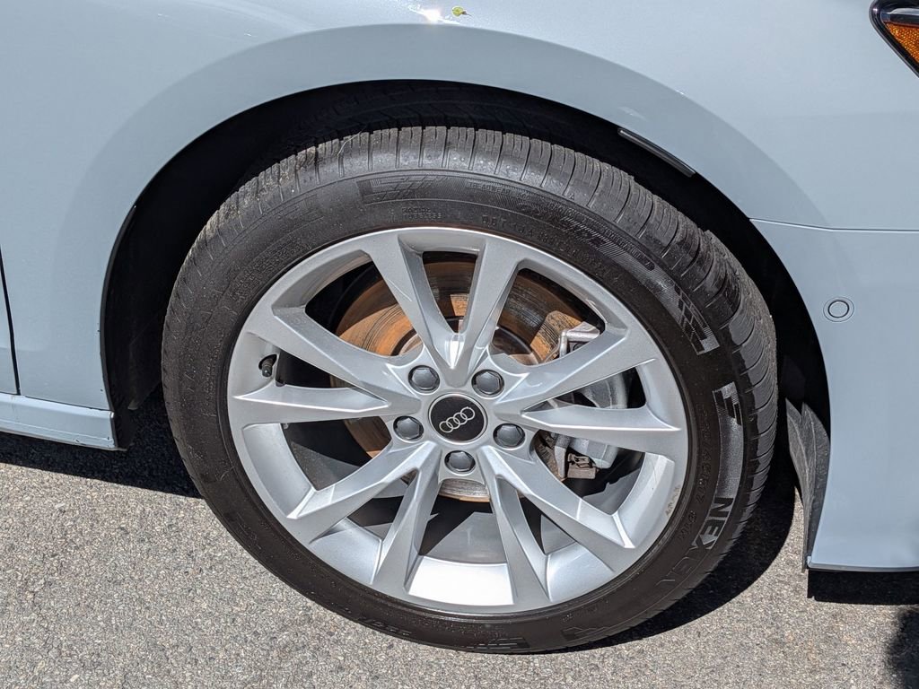 Used 2025 Audi A3 2.0T Premium w/ Convenience Package AWD/4WD image 9