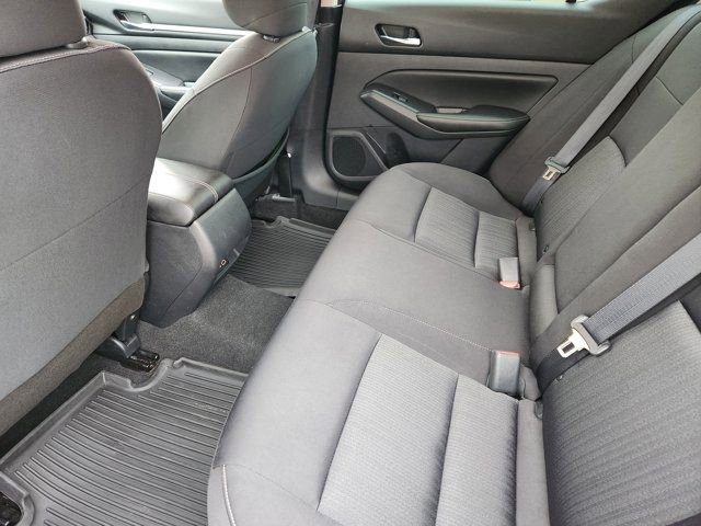 Used 2022 Nissan Altima 2.5 SV image 39