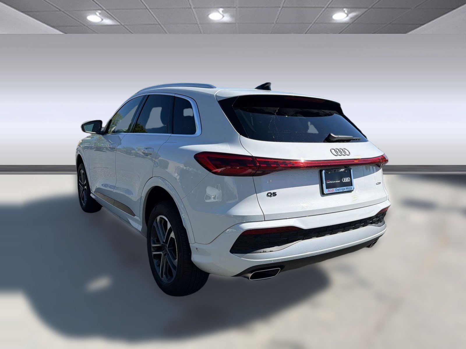 Certified 2025 Audi Q5 Premium w/ Premium Plus AWD/4WD image 3