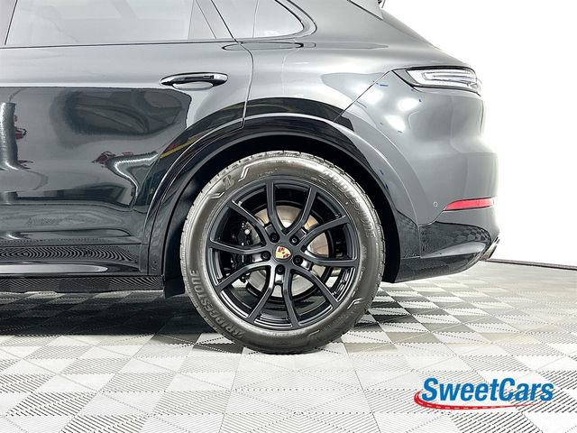 Used 2026 Porsche Cayenne GTS AWD/4WD image 50