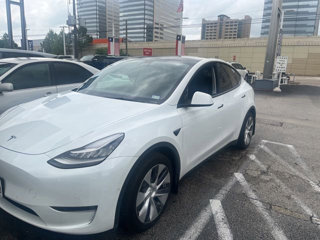 Used 2021 Tesla Model Y Long Range image 4