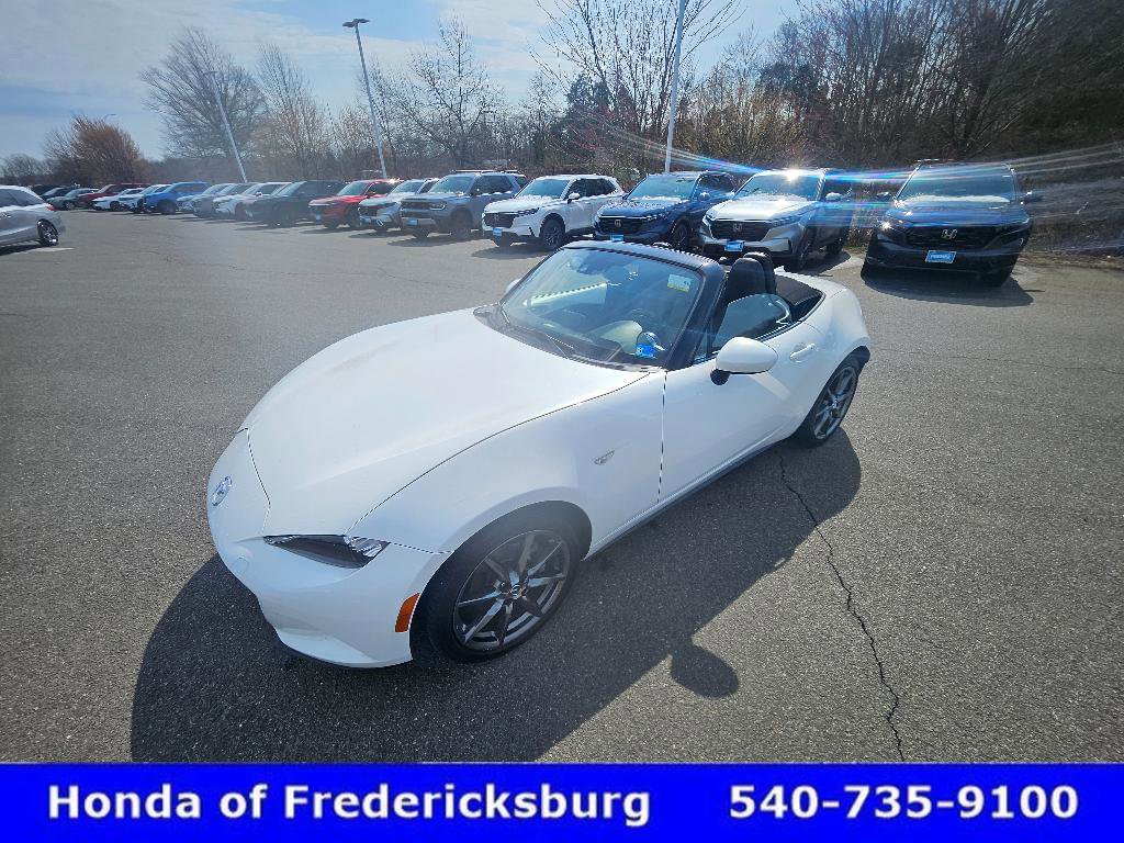 Used 2016 MAZDA MX-5 Miata Grand Touring image 10