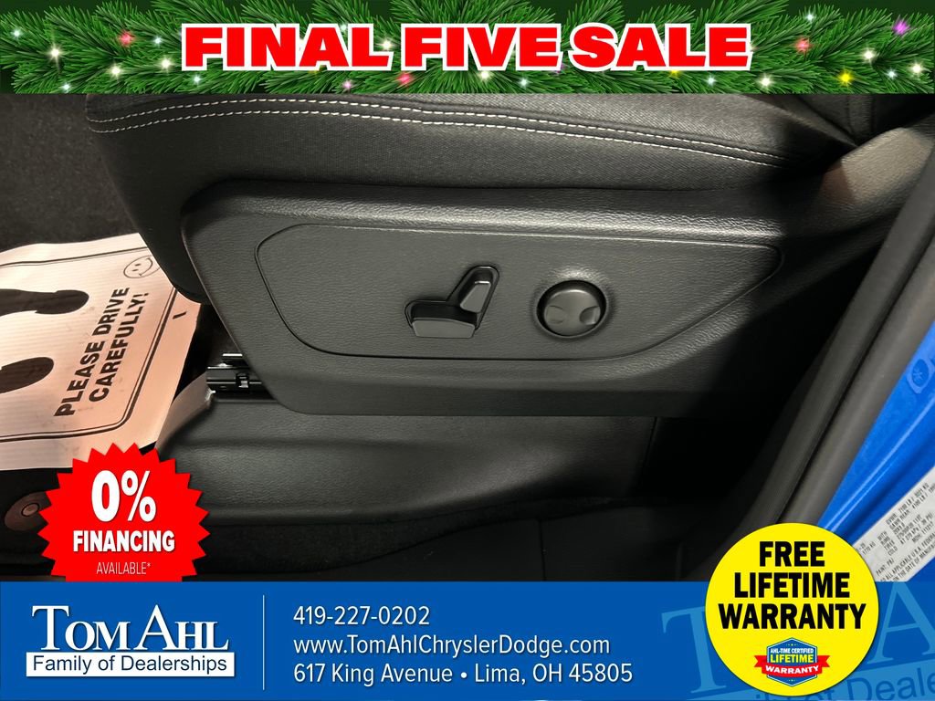 New 2026 RAM 1500 4x4 Crew Cab image 11