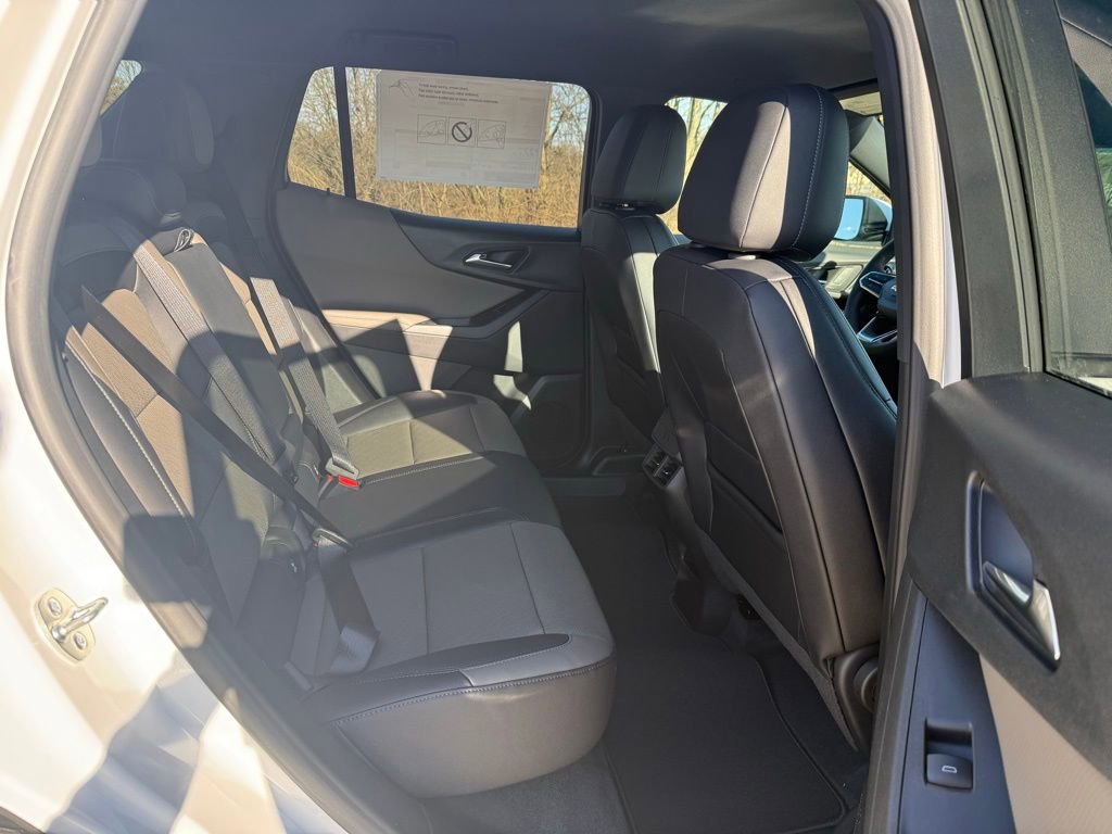 New 2026 Chevrolet Equinox LT w/ Convenience Package II image 16