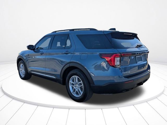 Used 2025 Ford Explorer Active image 5
