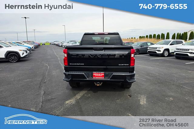 Used 2022 Chevrolet Silverado 1500 Custom AWD/4WD image 31