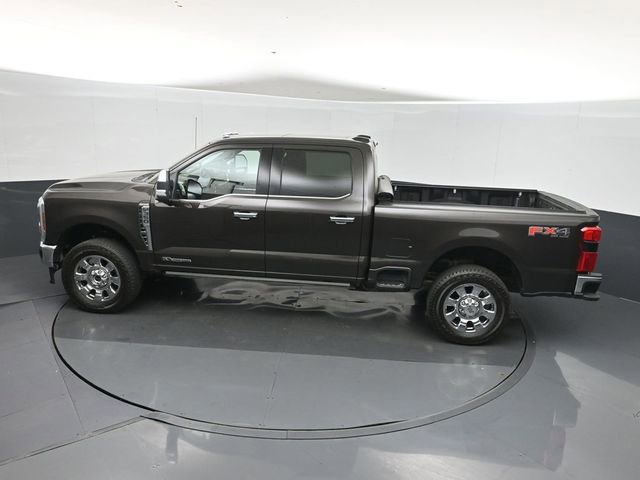 Used 2025 Ford F350 King Ranch w/ Chrome Package AWD/4WD image 34