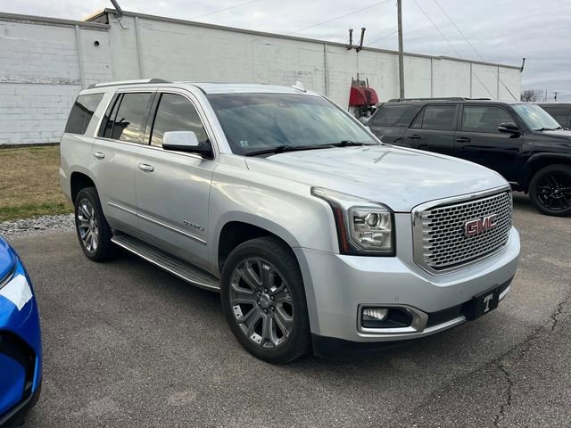Used 2016 GMC Yukon Denali w/ Open Road Package image 2