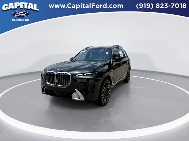 Used 2023 BMW X7 xDrive40i w/ Premium Package AWD/4WD image 4