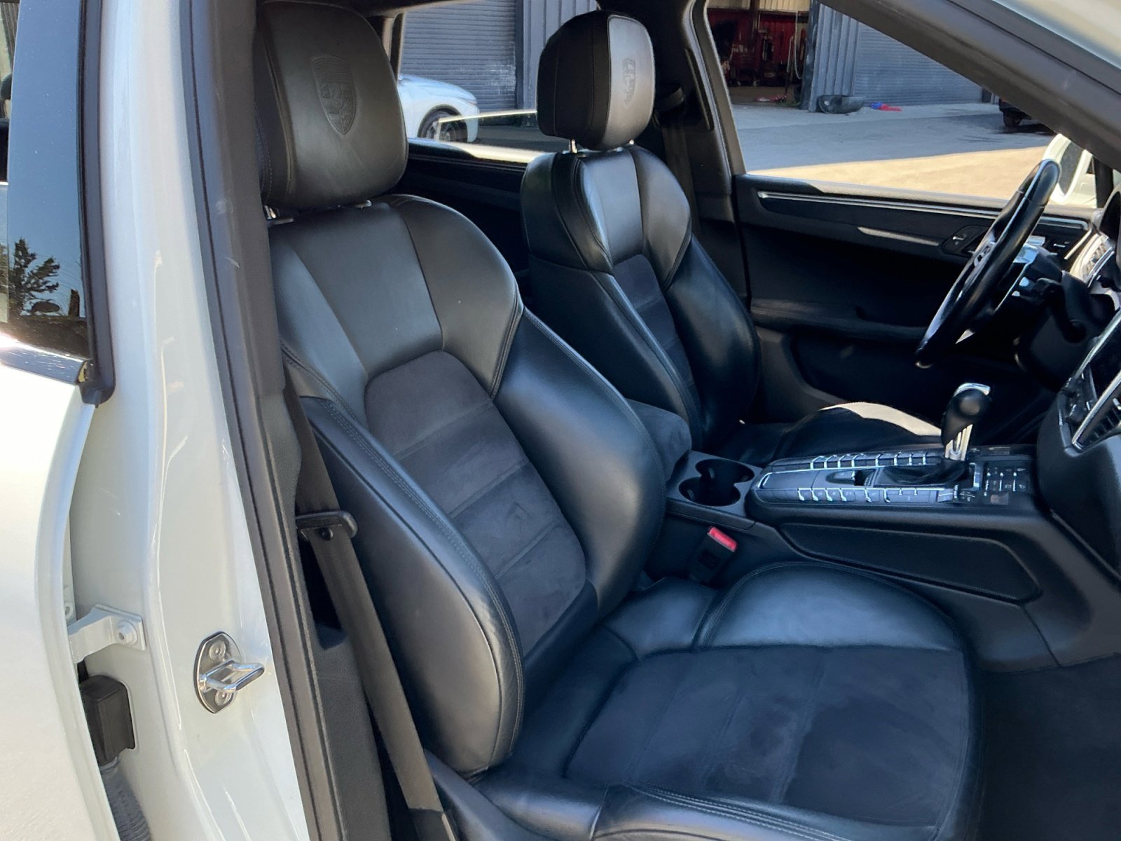 Used 2017 Porsche Macan GTS image 21