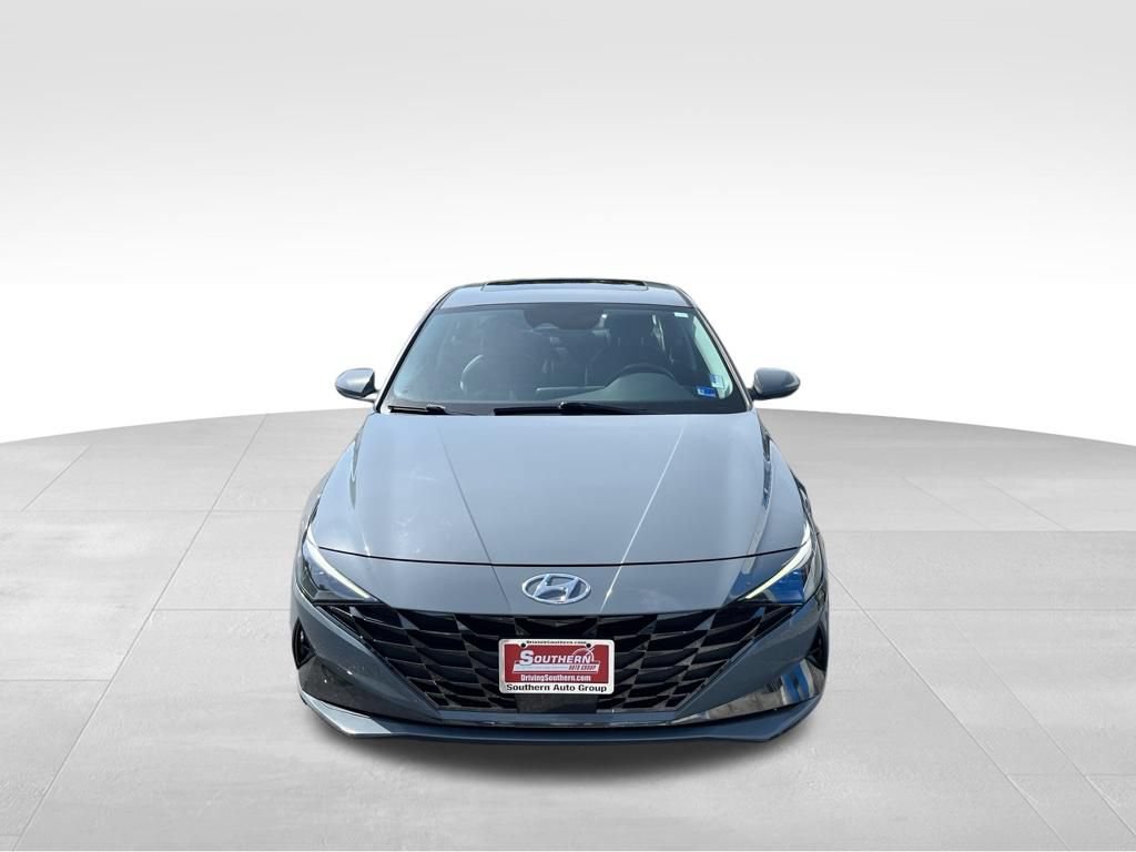 Used 2023 Hyundai Elantra Limited w/ Cargo Package FWD image 41