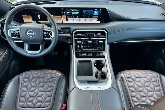 Used 2025 Nissan Armada Platinum Reserve image 12