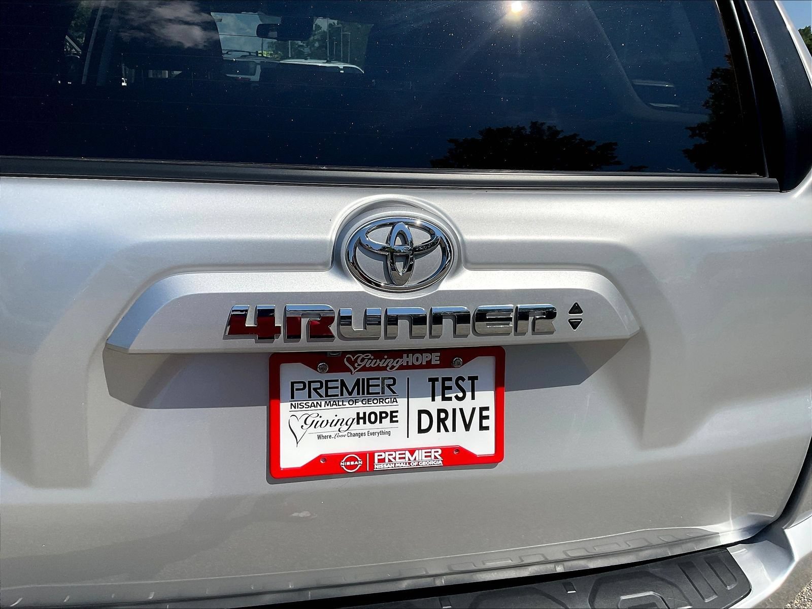 Used 2024 Toyota 4Runner SR5 AWD/4WD image 26