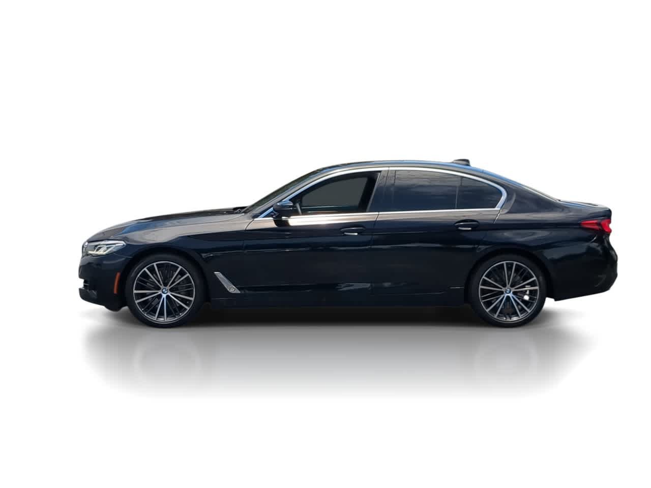 Used 2022 BMW 530i w/ M Sport Package RWD image 5