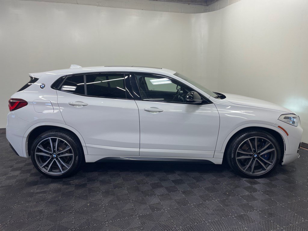 Used 2022 BMW X2 M35i w/ Shadowloine Package AWD/4WD image 11