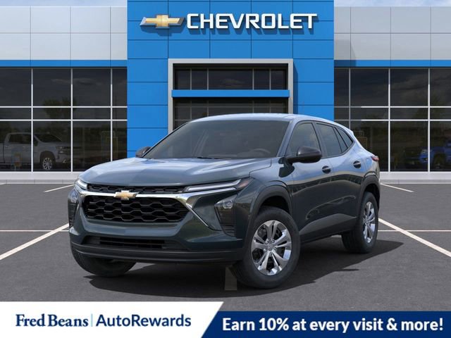 New 2025 Chevrolet Trax LS w/ Driver Confidence Package image 6