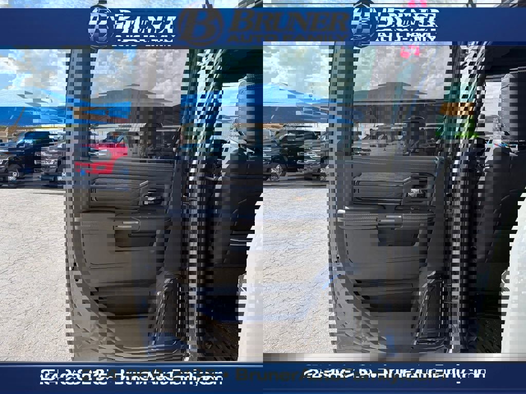 New 2026 RAM 2500 Limited image 13