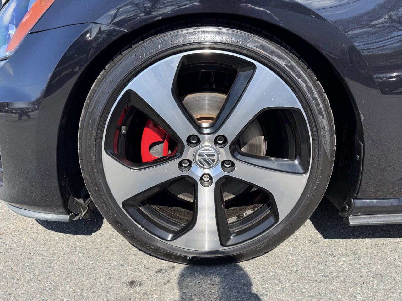 Used 2015 Volkswagen GTI S FWD image 22