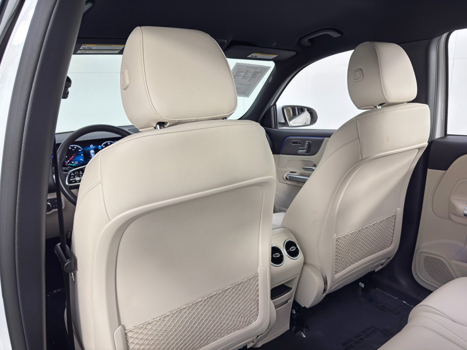 Used 2023 Mercedes-Benz EQB 250+ EQB 250+ w/ Exclusive Package image 37