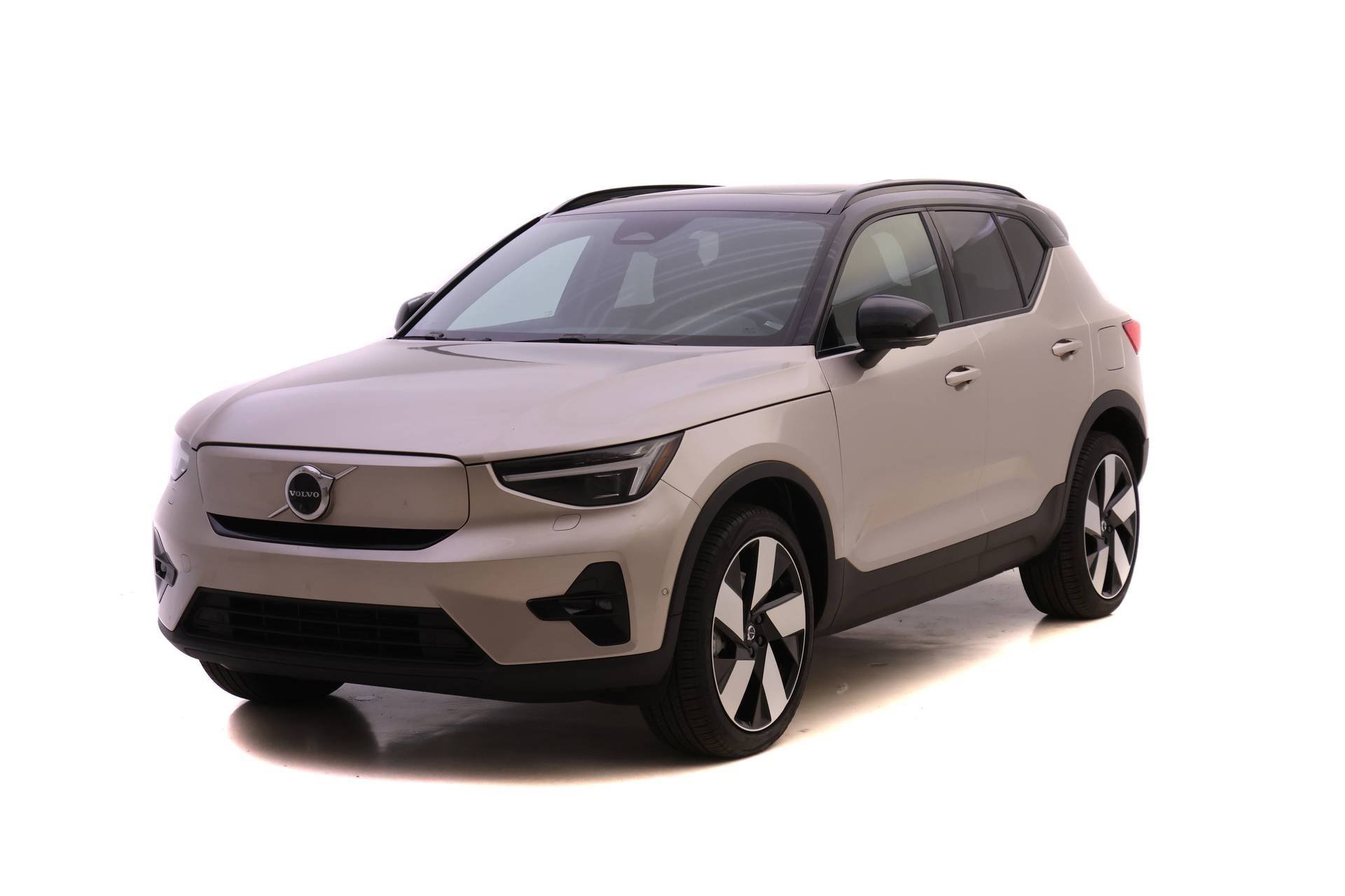 Certified 2023 Volvo XC40 Recharge Ultimate