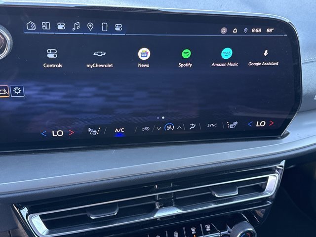 Used 2024 Chevrolet Traverse LS image 25