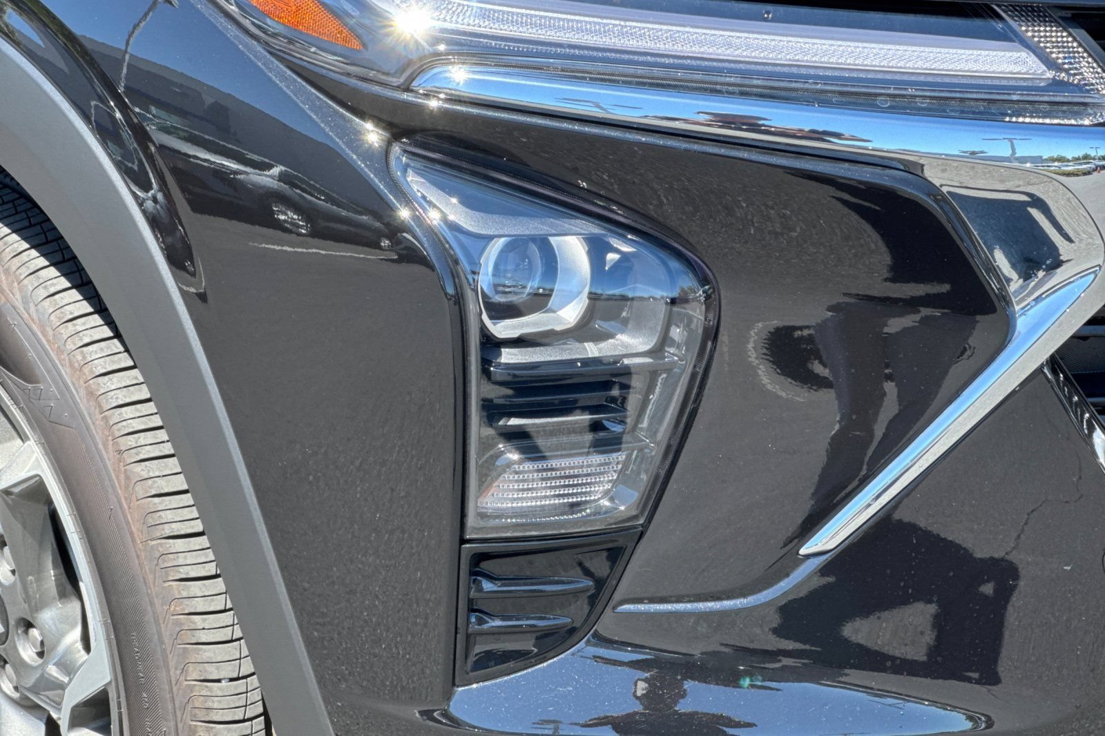 Used 2026 Chevrolet Trax LT w/ Sunroof Package FWD image 43
