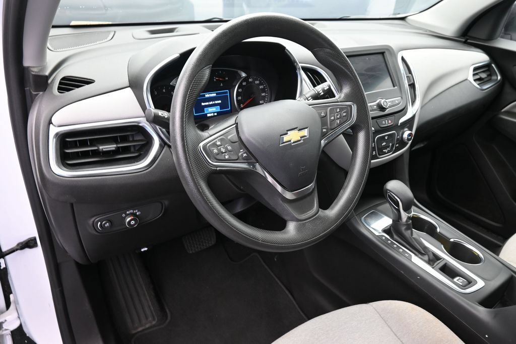 Used 2024 Chevrolet Equinox LS w/ LS Convenience Package FWD image 18