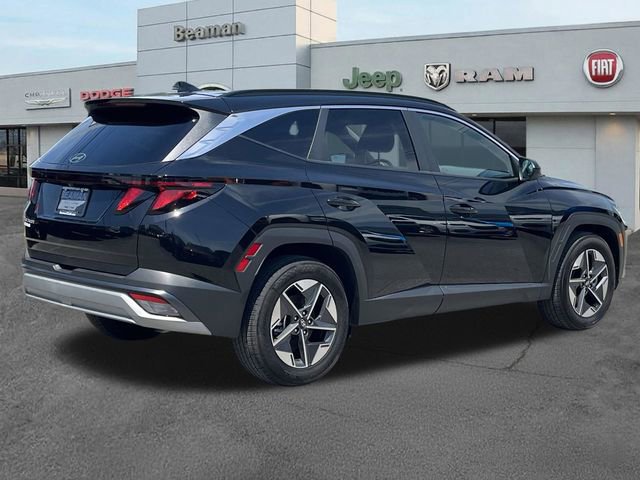 Used 2025 Hyundai Tucson SEL FWD image 7