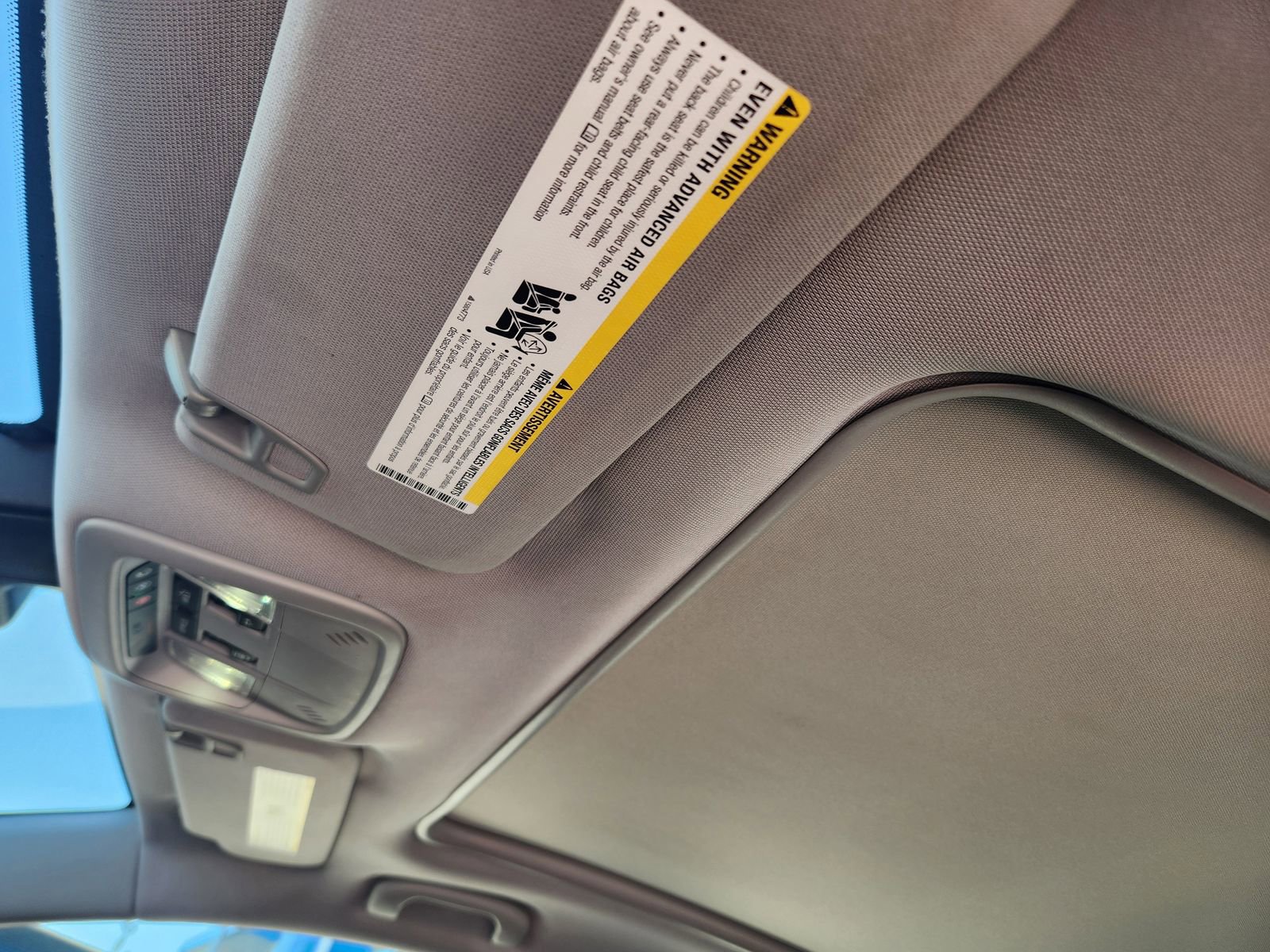 Used 2023 Chevrolet Malibu LT image 27