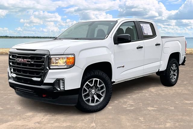 Used 2022 GMC Canyon AT4 w/ Trailering Package image 3