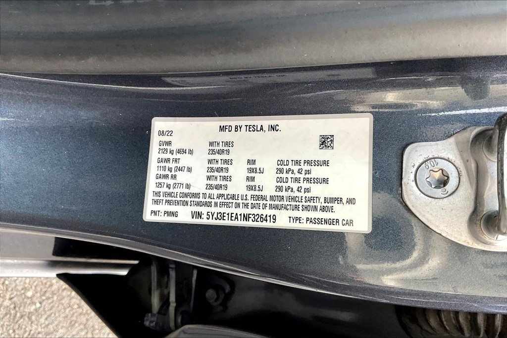 Used 2022 Tesla Model 3 Standard Range RWD image 15