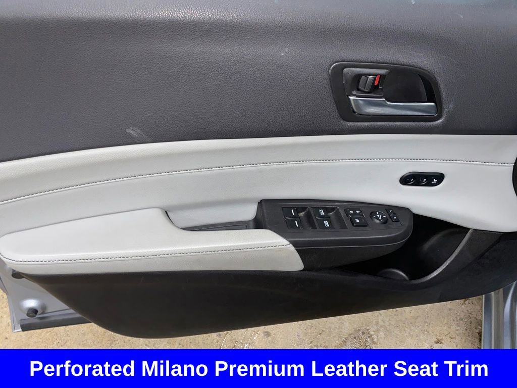 Used 2020 Acura ILX w/ Premium Package image 12