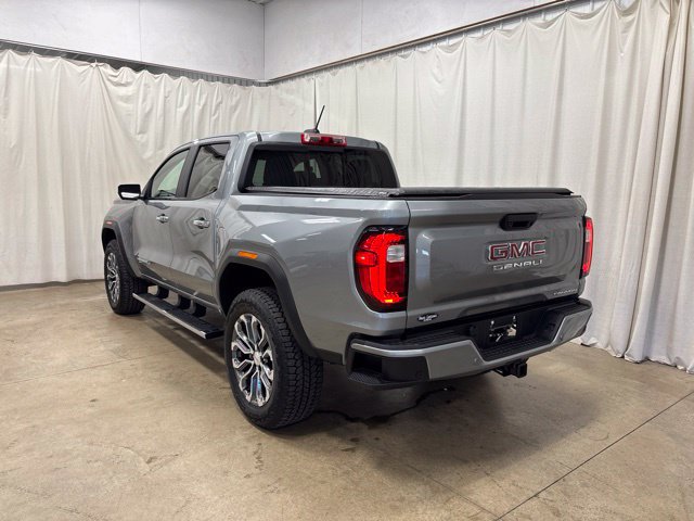 Used 2026 GMC Canyon Denali AWD/4WD image 6