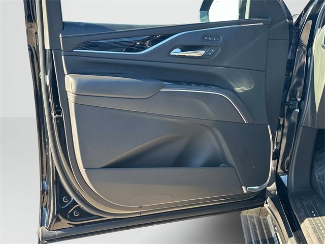 Used 2023 Cadillac Escalade V image 13