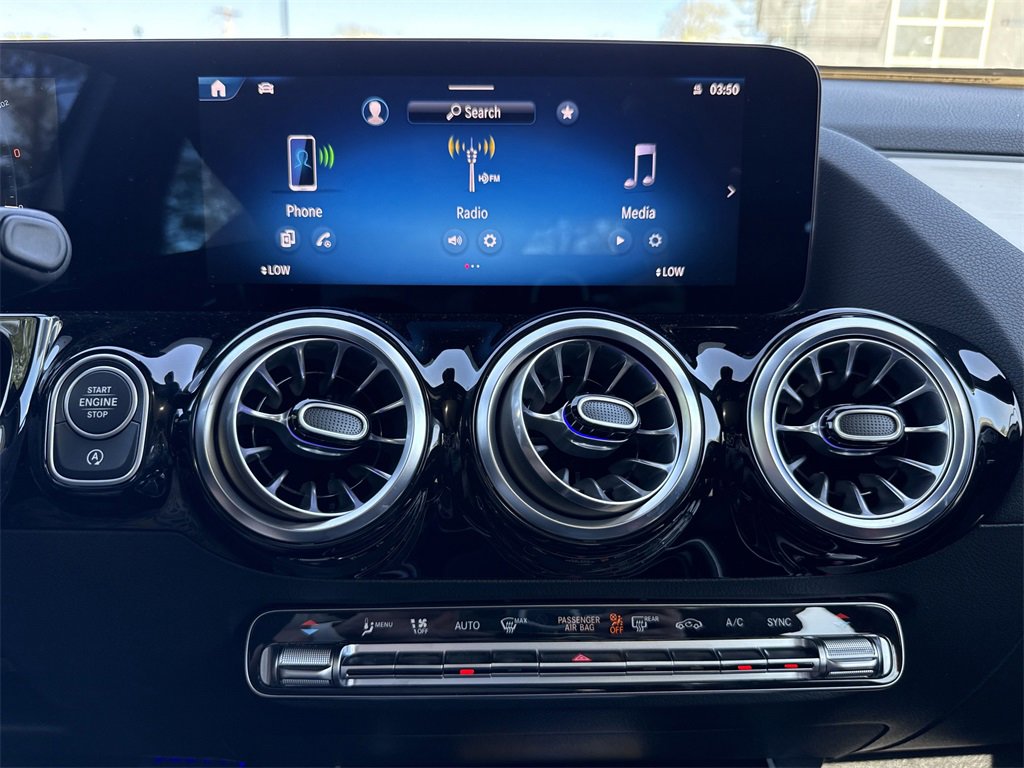 New 2025 Mercedes-Benz GLA 35 AMG 4MATIC image 26