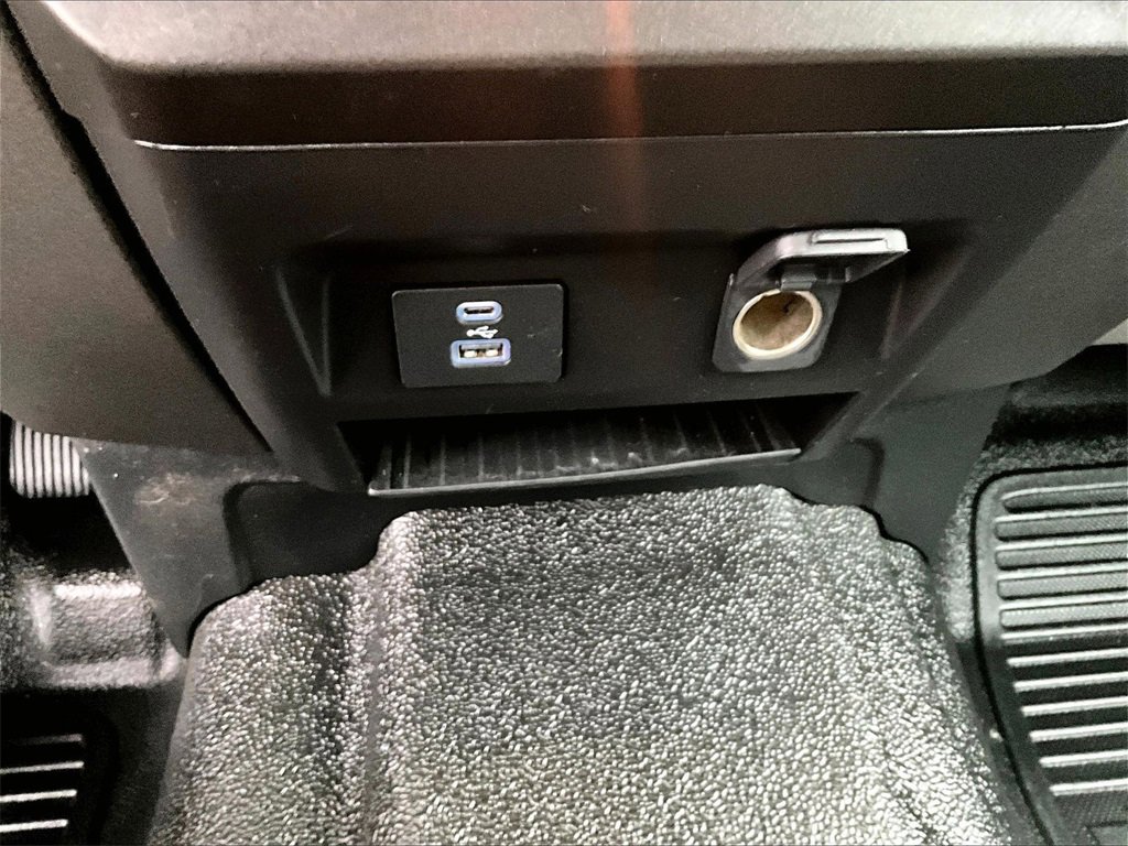 Used 2021 Ford F250 XL w/ STX Appearance Package image 26