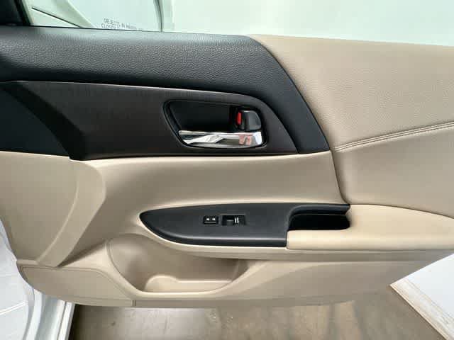Used 2014 Honda Accord EX-L image 22