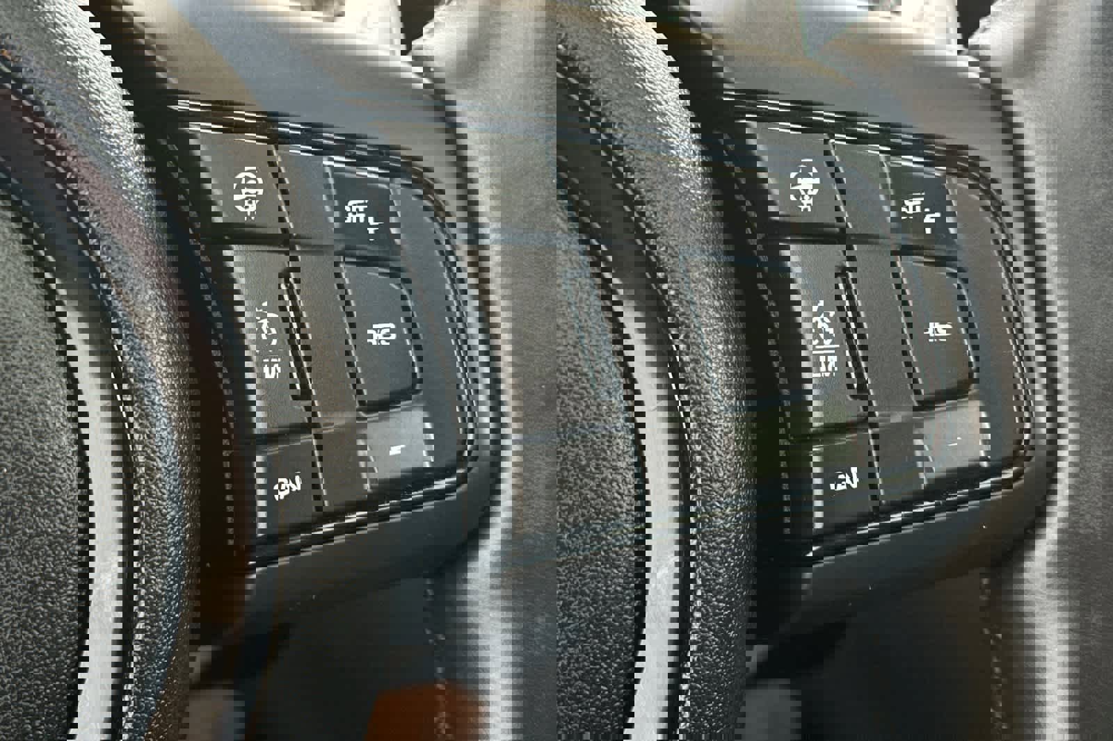 Used 2018 Jaguar F-TYPE R-Dynamic image 29