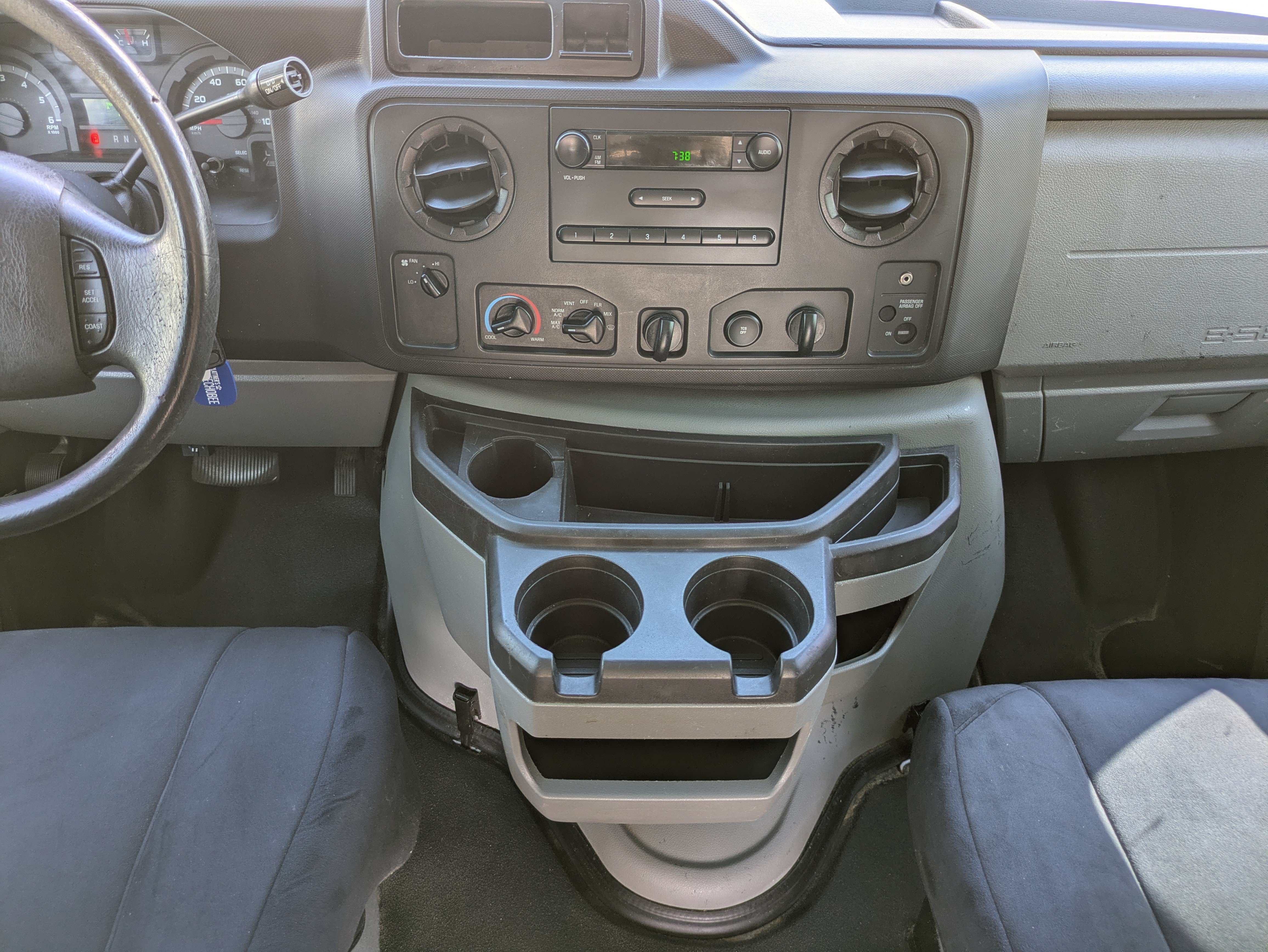 Used 2013 Ford E-250 and Econoline 250 w/ PWR Group RWD image 30