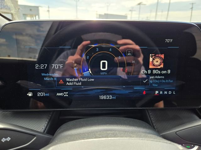 Used 2025 Chevrolet Equinox LT w/ Safety and Technology Package image 29